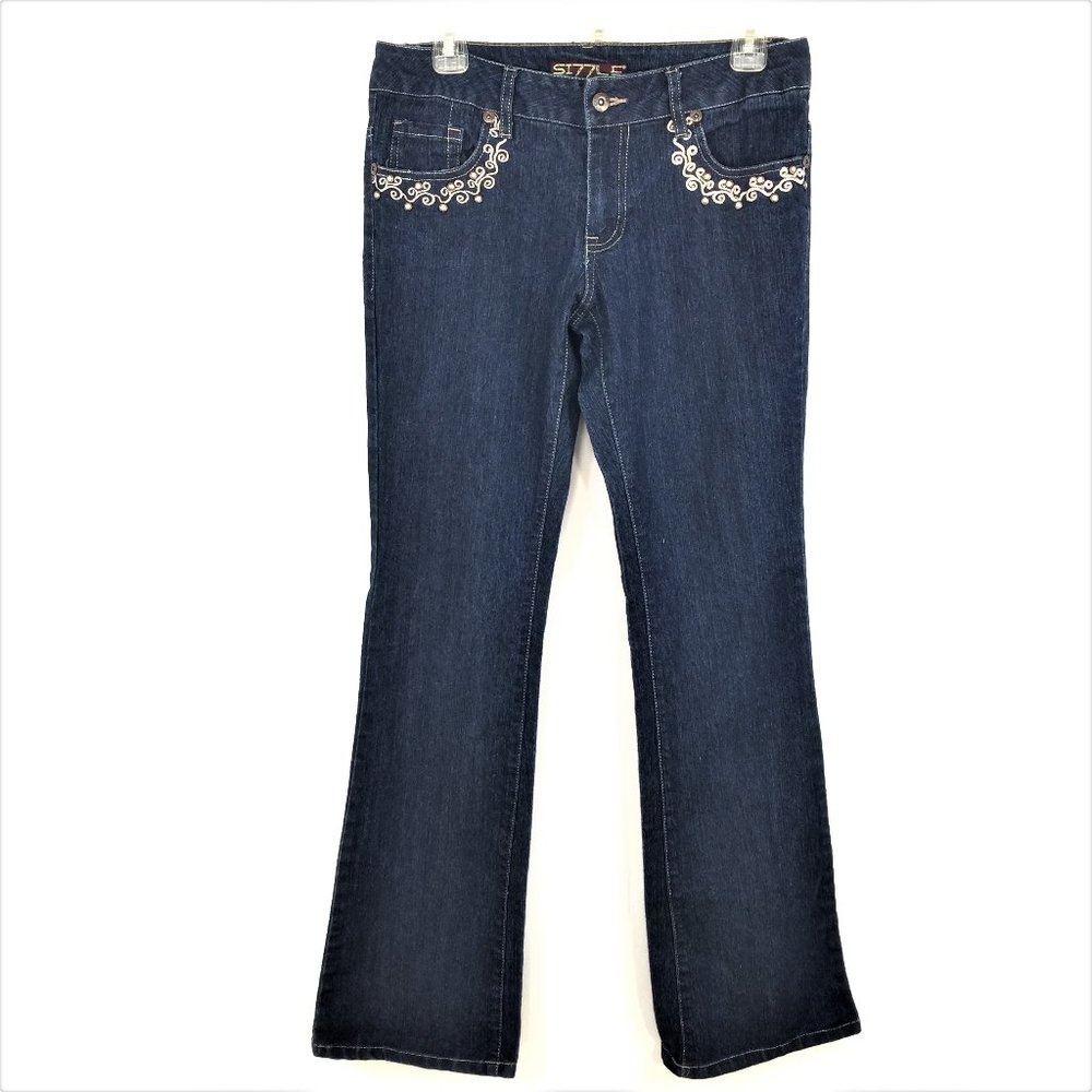 Sizzle Jeans with embroidery and Rhinestones